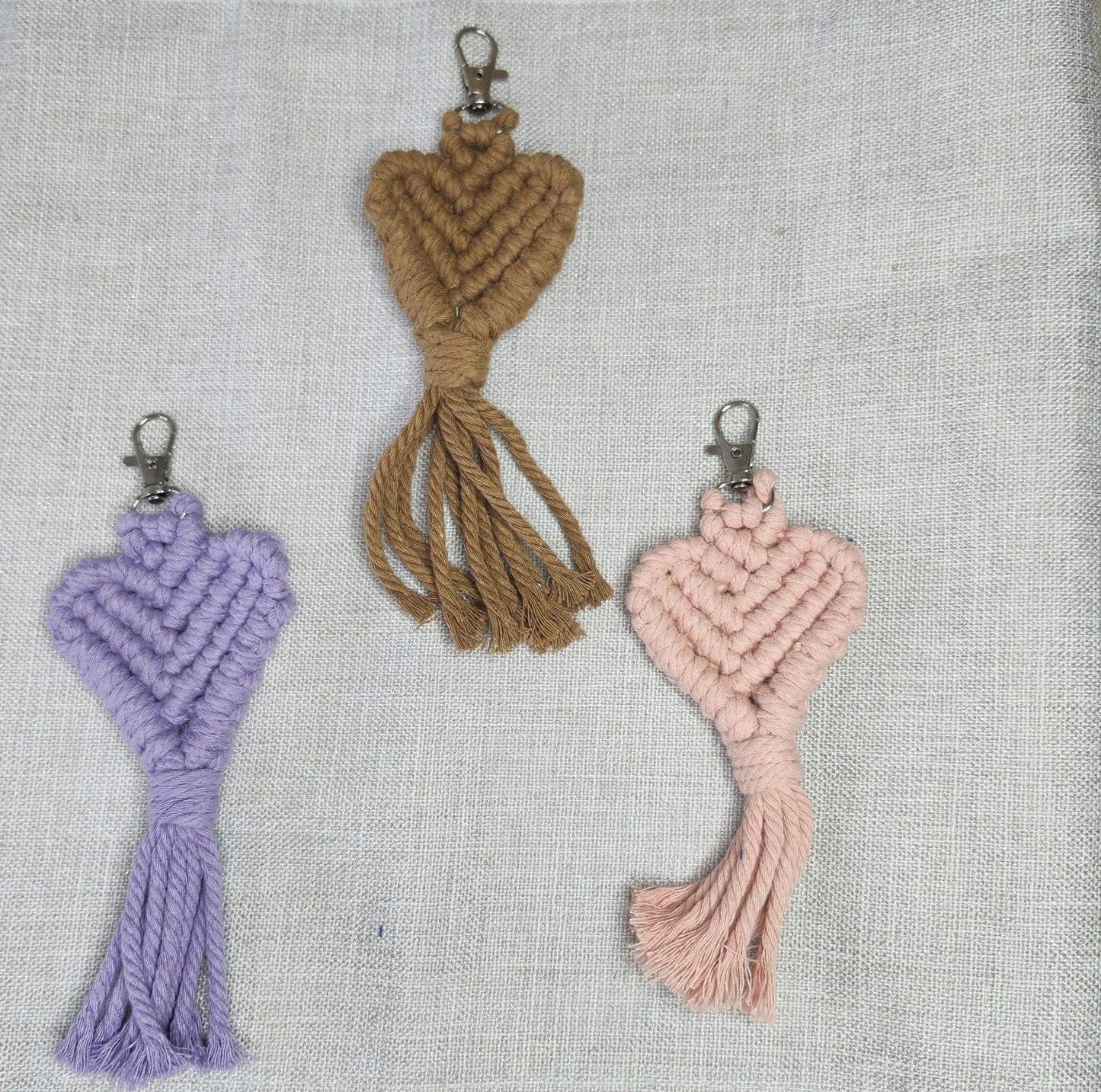 Macrame keychain, macrame charm,macrame heart keychain, heart keychain,macrame bag charm,boho keychain