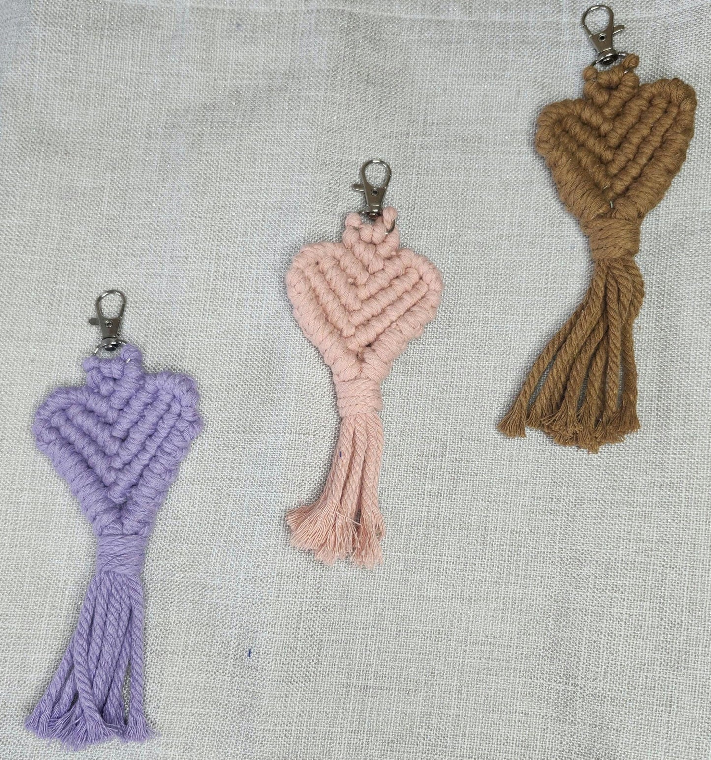 Macrame keychain, macrame charm,macrame heart keychain, heart keychain,macrame bag charm,boho keychain
