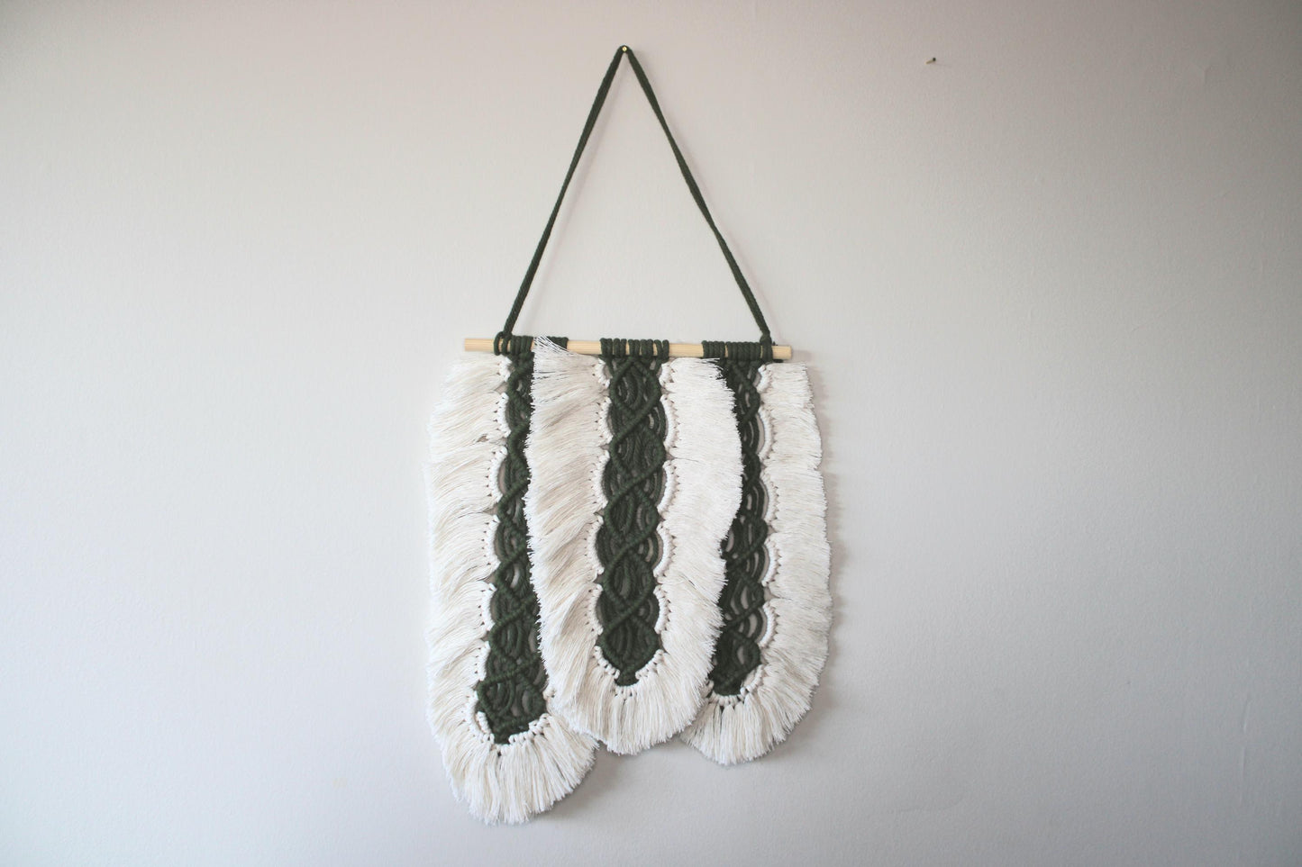 Macrame Wall Hanging , Leaf macrame wall hanging, Home decor, wall art, Macrame, Wall Hanging, hamdmade wall art, housewarming gift