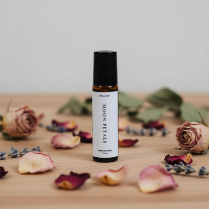 Moon Petals Roll On oil Perfume